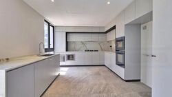 Strathmore Avenue (D3), Detached #472674401
